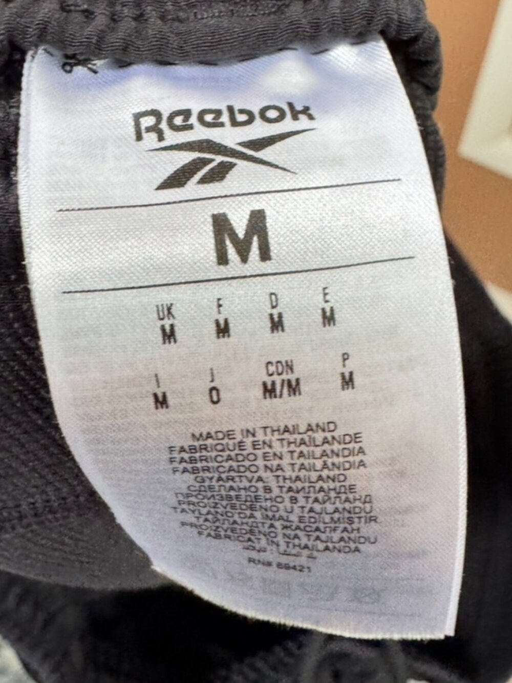 Reebok Black Running Shorts in Medium - Picture 5 of 7
